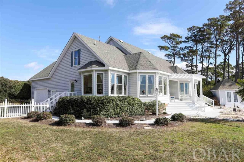 Point Harbor, North Carolina 27967-0000, 3 Bedrooms Bedrooms, ,3 BathroomsBathrooms,Single family - detached,For sale,Griggs Acres Drive,108132