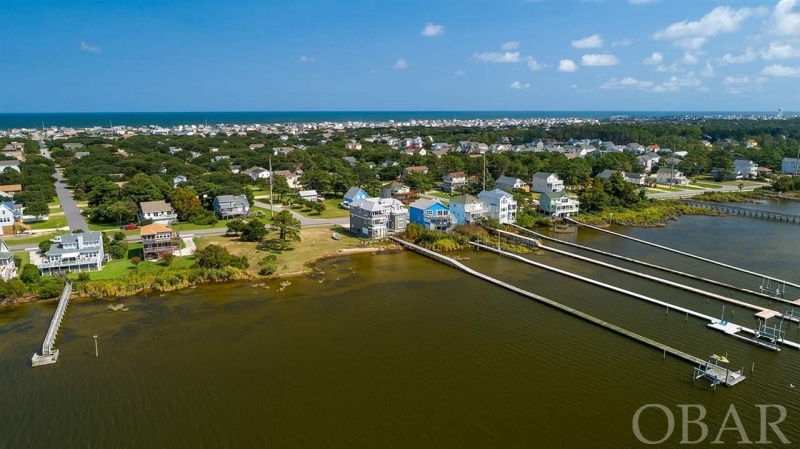 Kill Devil Hills, North Carolina 27948, 4 Bedrooms Bedrooms, ,4 BathroomsBathrooms,Single family - detached,For sale,Bay Drive,108122