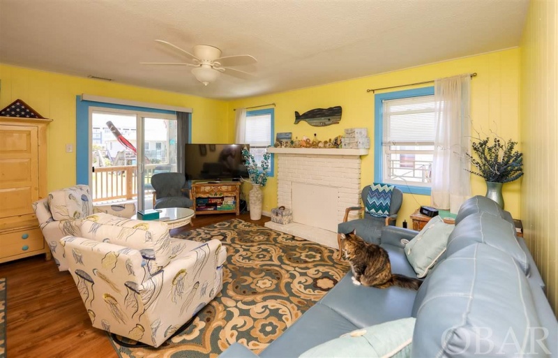 Kill Devil Hills, North Carolina 27948-8380, 3 Bedrooms Bedrooms, ,2 BathroomsBathrooms,Single family - detached,For sale,Fresh Pond Drive,109723