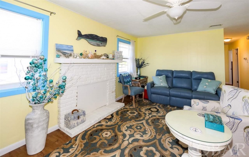 Kill Devil Hills, North Carolina 27948-8380, 3 Bedrooms Bedrooms, ,2 BathroomsBathrooms,Single family - detached,For sale,Fresh Pond Drive,109723