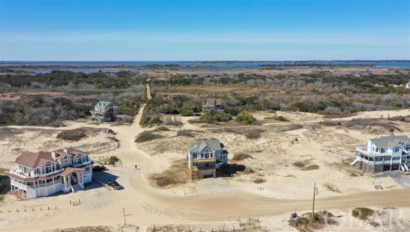 Corolla, North Carolina 27927, 3 Bedrooms Bedrooms, ,3 BathroomsBathrooms,Single family - detached,For sale,Sandfiddler Road,108757