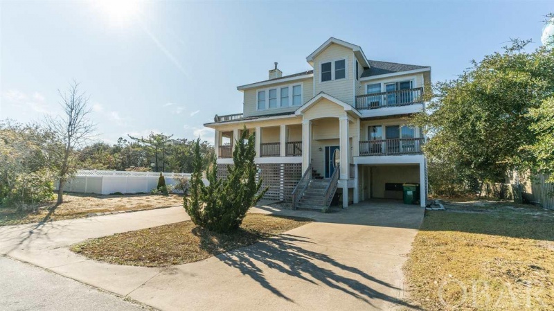 Corolla, North Carolina 27928, 5 Bedrooms Bedrooms, ,4 BathroomsBathrooms,Single family - detached,For sale,Surf Song Lane,107541