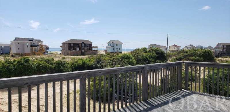 Corolla, North Carolina 27927, 5 Bedrooms Bedrooms, ,3 BathroomsBathrooms,Single family - detached,For sale,Sandpiper Road,109886