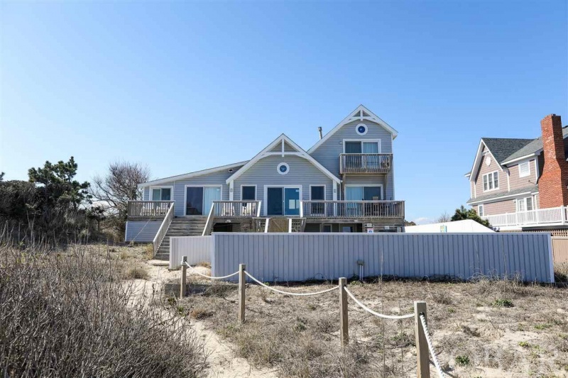 Corolla, North Carolina 27927, 5 Bedrooms Bedrooms, ,5 BathroomsBathrooms,Single family - detached,For sale,Persimmon Street,108323