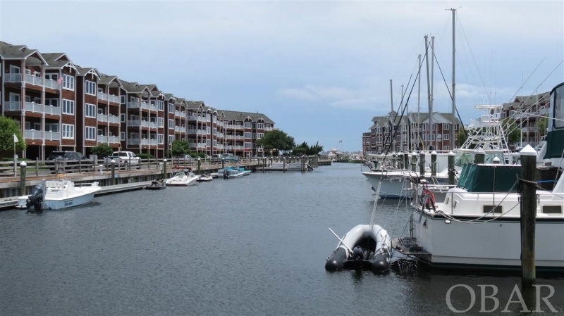 Manteo, North Carolina 27954, 3 Bedrooms Bedrooms, ,2 BathroomsBathrooms,Condo,For sale,South Bay Club Drive,109783