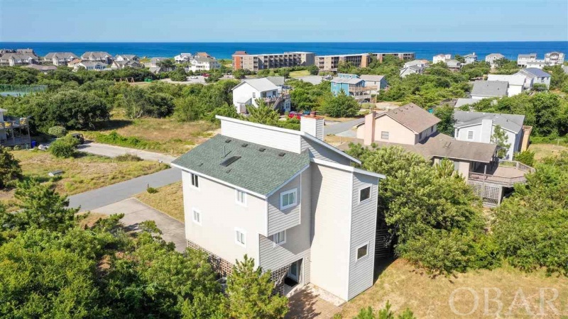 Duck, North Carolina 27949, 4 Bedrooms Bedrooms, ,2 BathroomsBathrooms,Single family - detached,For sale,Dune Road,110253