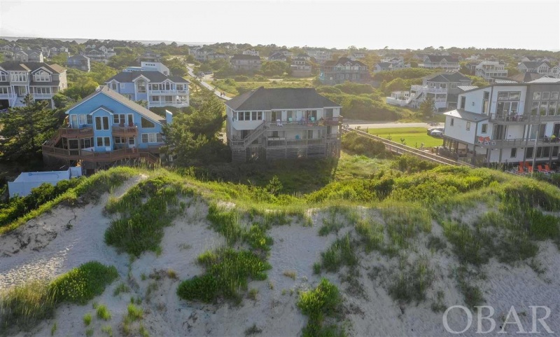 Corolla, North Carolina 27927, 5 Bedrooms Bedrooms, ,4 BathroomsBathrooms,Single family - detached,For sale,Lighthouse Drive,110138