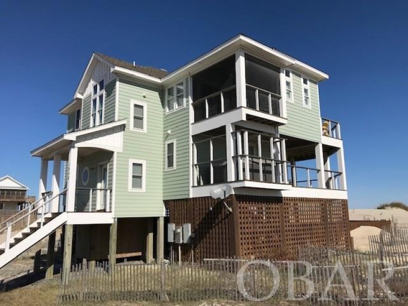 Corolla, North Carolina 27927, 4 Bedrooms Bedrooms, ,3 BathroomsBathrooms,Single family - detached,For sale,Sandfiddler Road,111713