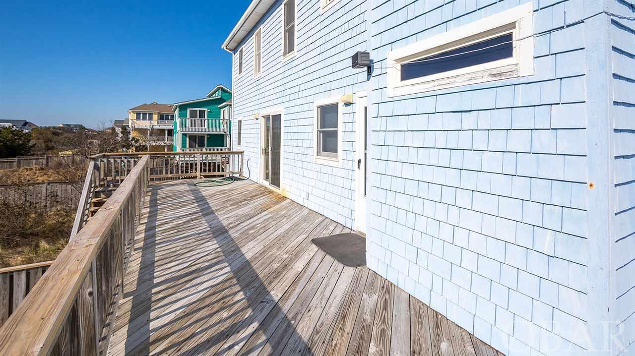 Corolla, North Carolina 27927, 5 Bedrooms Bedrooms, ,4 BathroomsBathrooms,Single family - detached,For sale,Atlantic Avenue,101181