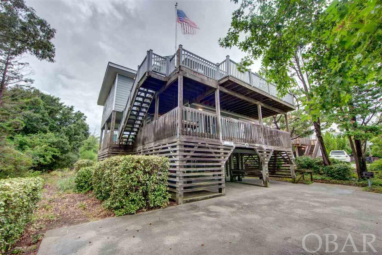 Duck, North Carolina 27949, 4 Bedrooms Bedrooms, ,3 BathroomsBathrooms,Single family - detached,For sale,Schooner Ridge Drive,111002