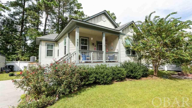 Manteo, North Carolina 27954, 2 Bedrooms Bedrooms, ,2 BathroomsBathrooms,Single family - detached,For sale,Arvilla Lane,111486