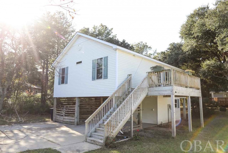 Kill Devil Hills, North Carolina 27948, 3 Bedrooms Bedrooms, ,2 BathroomsBathrooms,Single family - detached,For sale,Landing Drive,112040