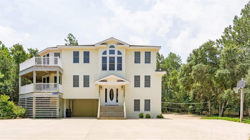 Corolla, North Carolina 27927, 7 Bedrooms Bedrooms, ,7 BathroomsBathrooms,Single family - detached,For sale,Schoolhouse Lane,108040