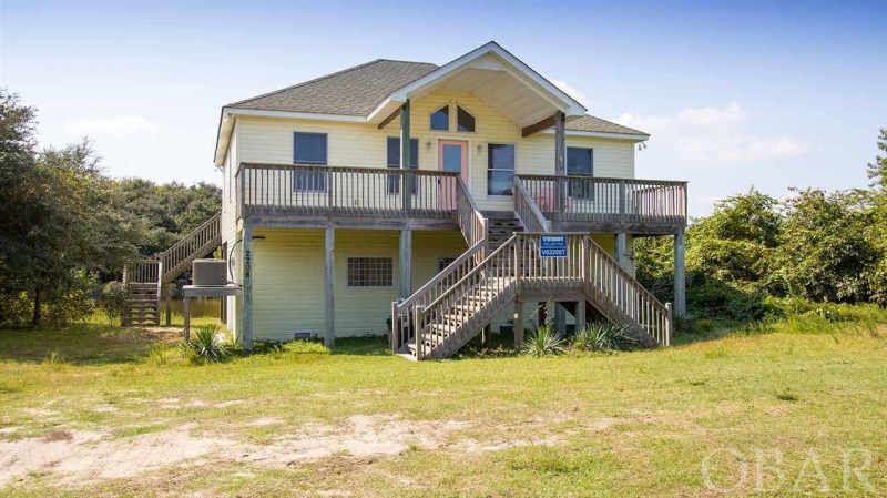 Corolla, North Carolina 27927, 3 Bedrooms Bedrooms, ,2 BathroomsBathrooms,Single family - detached,For sale,Ocean Pearl Road,111292