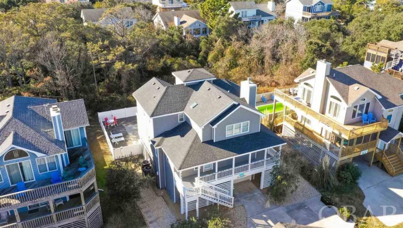 Corolla, North Carolina 27927, 4 Bedrooms Bedrooms, ,3 BathroomsBathrooms,Single family - detached,For sale,Waters Edge,112103