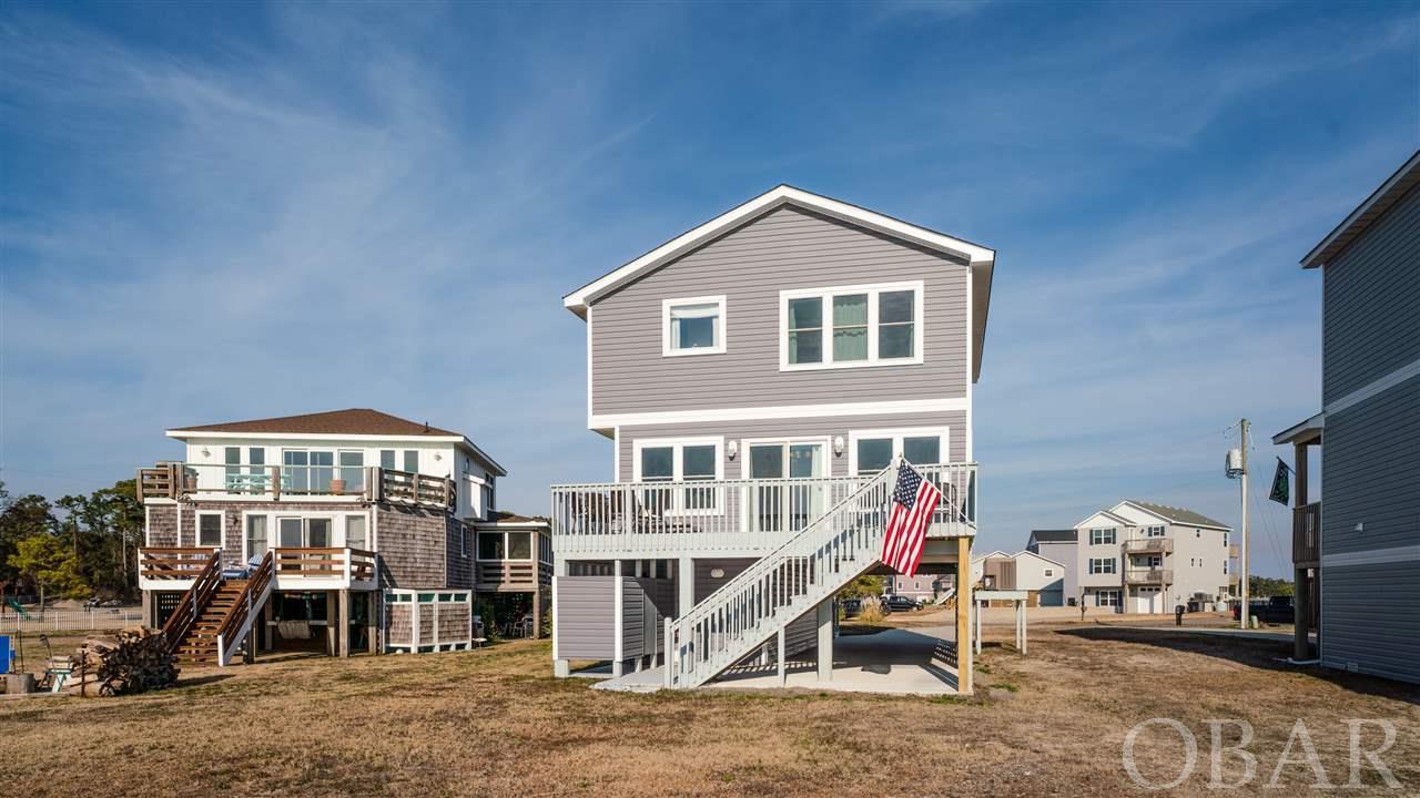 Kill Devil Hills, North Carolina 27948, 3 Bedrooms Bedrooms, ,2 BathroomsBathrooms,Single family - detached,For sale,King Edward Court,113320