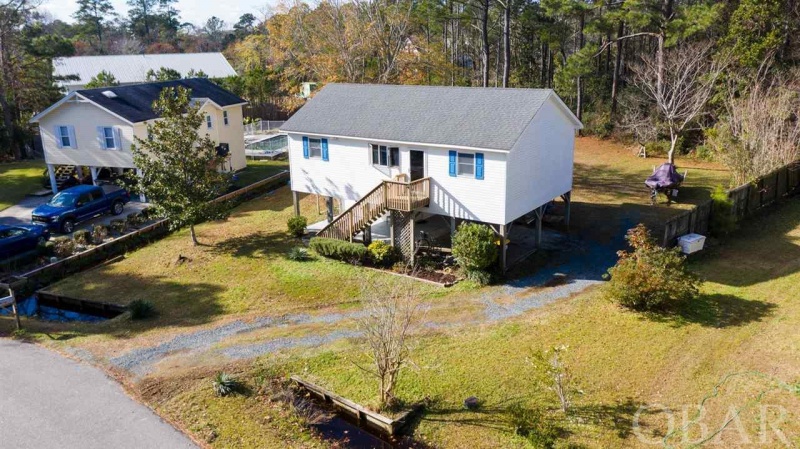 Manteo, North Carolina 27954, 2 Bedrooms Bedrooms, ,1 BathroomBathrooms,Single family - detached,For sale,Jones Circle,112200