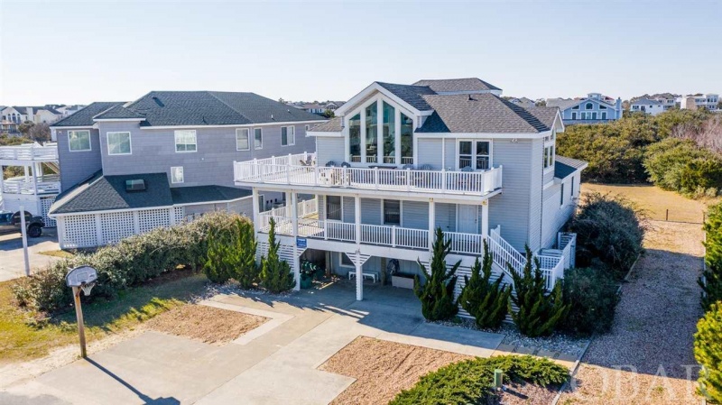 Corolla, North Carolina 27927, 8 Bedrooms Bedrooms, ,7 BathroomsBathrooms,Single family - detached,For sale,Lighthouse Drive,110561