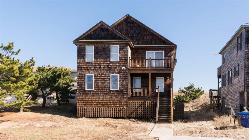 Nags Head, North Carolina 27959, 6 Bedrooms Bedrooms, ,6 BathroomsBathrooms,Single family - detached,For sale,Old Oregon Inlet Road,111094