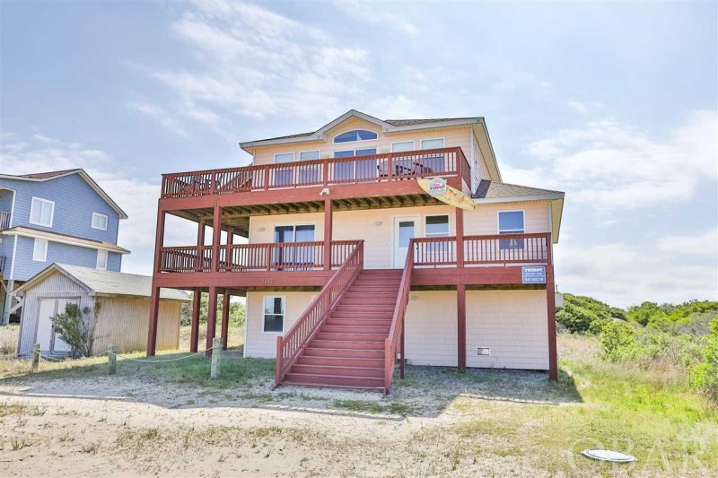 Corolla, North Carolina 27927, 4 Bedrooms Bedrooms, ,3 BathroomsBathrooms,Single family - detached,For sale,Ocean Pearl Road,114339