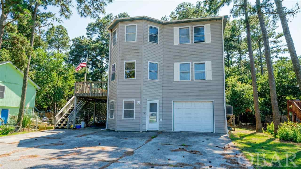 Kill Devil Hills, North Carolina 27948, 4 Bedrooms Bedrooms, ,3 BathroomsBathrooms,Single family - detached,For sale,Monument Lane,114900