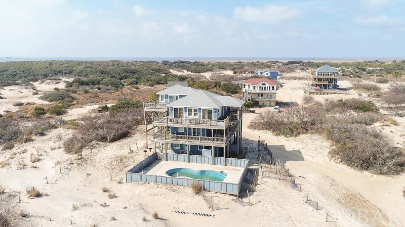 Corolla, North Carolina 27927, 6 Bedrooms Bedrooms, ,4 BathroomsBathrooms,Single family - detached,For sale,Sandpiper Road,116872