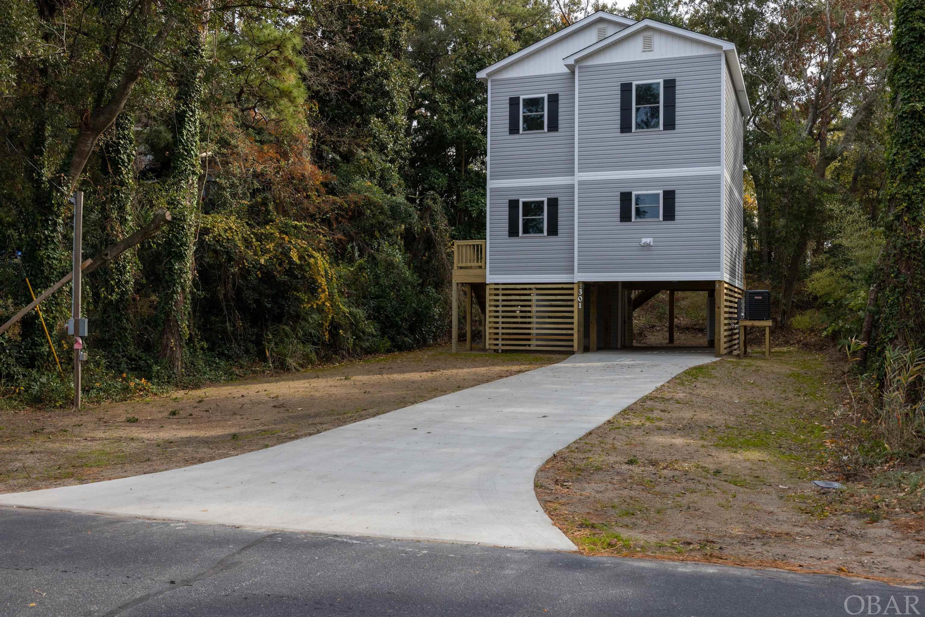 Kill Devil Hills, North Carolina 27948, 3 Bedrooms Bedrooms, ,2 BathroomsBathrooms,Single family - detached,For sale,Sir Chandler Drive,117057