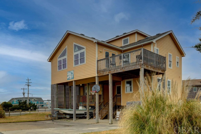 Hatteras, North Carolina 27943, 4 Bedrooms Bedrooms, ,4 BathroomsBathrooms,Single family - detached,For sale,Dunes Drive,117784