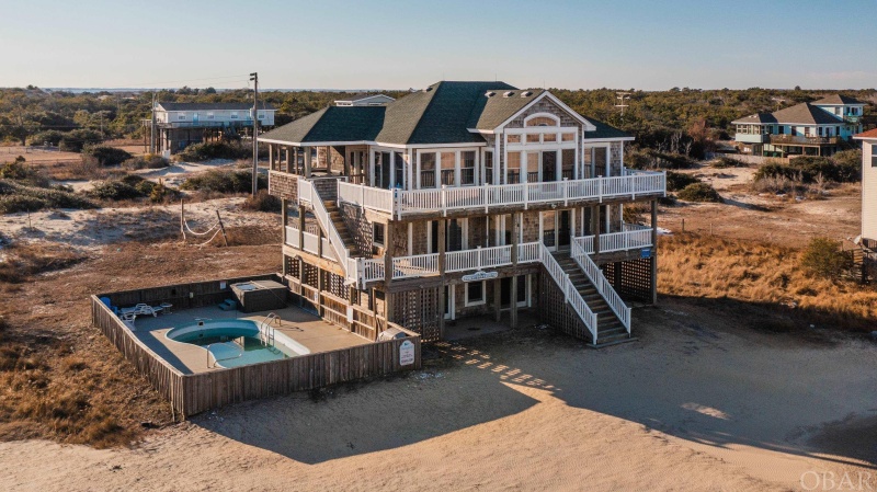 Corolla, North Carolina 27927, 8 Bedrooms Bedrooms, ,6 BathroomsBathrooms,Single family - detached,For sale,Sandpiper Road,117821