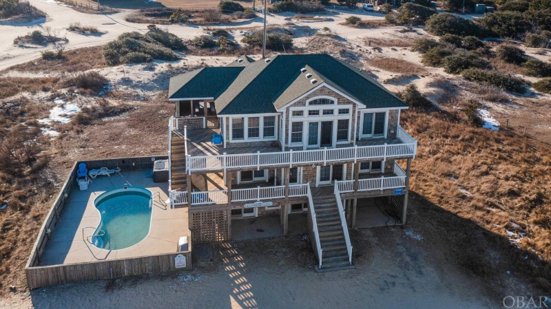 Corolla, North Carolina 27927, 8 Bedrooms Bedrooms, ,6 BathroomsBathrooms,Single family - detached,For sale,Sandpiper Road,117821