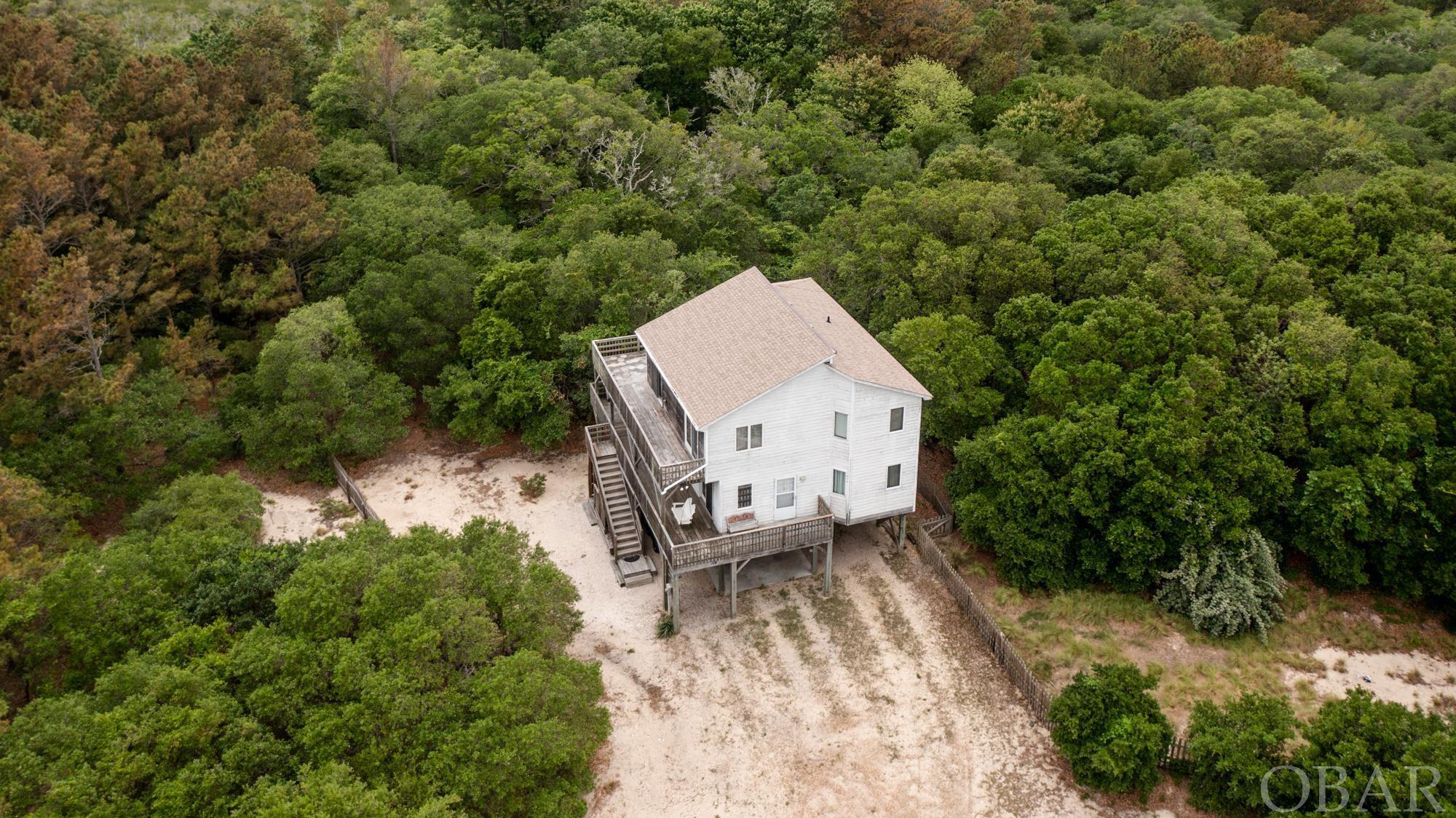 Corolla, North Carolina 27927, 4 Bedrooms Bedrooms, ,2 BathroomsBathrooms,Single family - detached,For sale,Canary Lane,119033