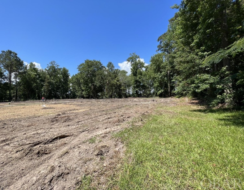 Currituck, North Carolina 27929, 4 Bedrooms Bedrooms, ,2 BathroomsBathrooms,Single family - detached,For sale,Caratoke Highway,119564