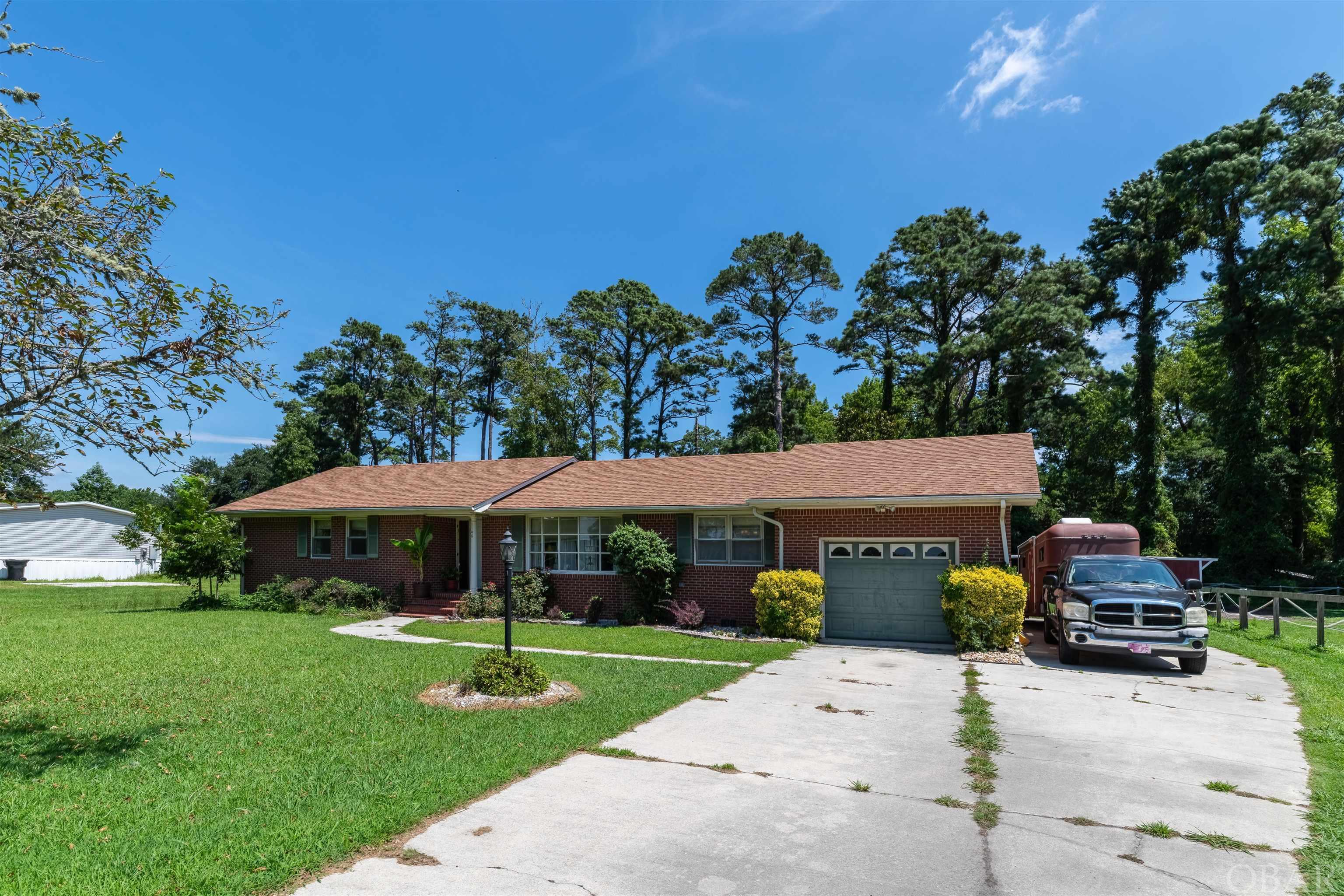 Wanchese, North Carolina 27981, 3 Bedrooms Bedrooms, ,2 BathroomsBathrooms,Single family - detached,For sale,E R Daniels Road,119864