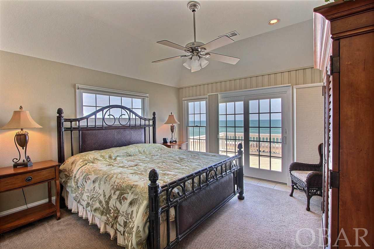 Avon, North Carolina 27914, 7 Bedrooms Bedrooms, ,5 BathroomsBathrooms,Single family - detached,For sale,Ocean View Drive,119770