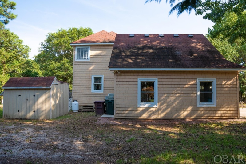 Southern Shores, North Carolina 27949, 4 Bedrooms Bedrooms, ,2 BathroomsBathrooms,Single family - detached,For sale,Fairway Drive,119603