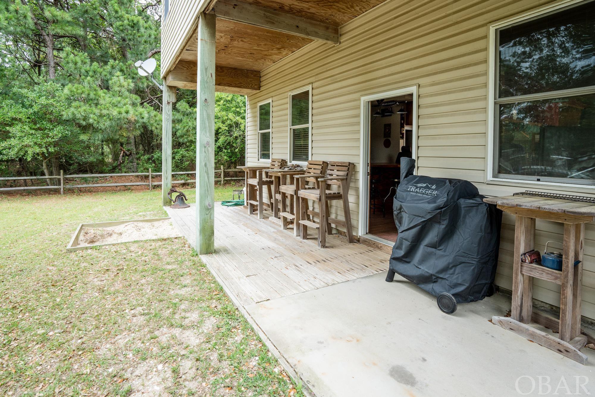 Corolla, North Carolina 27927, 4 Bedrooms Bedrooms, ,3 BathroomsBathrooms,Single family - detached,For sale,Teal Road,119038