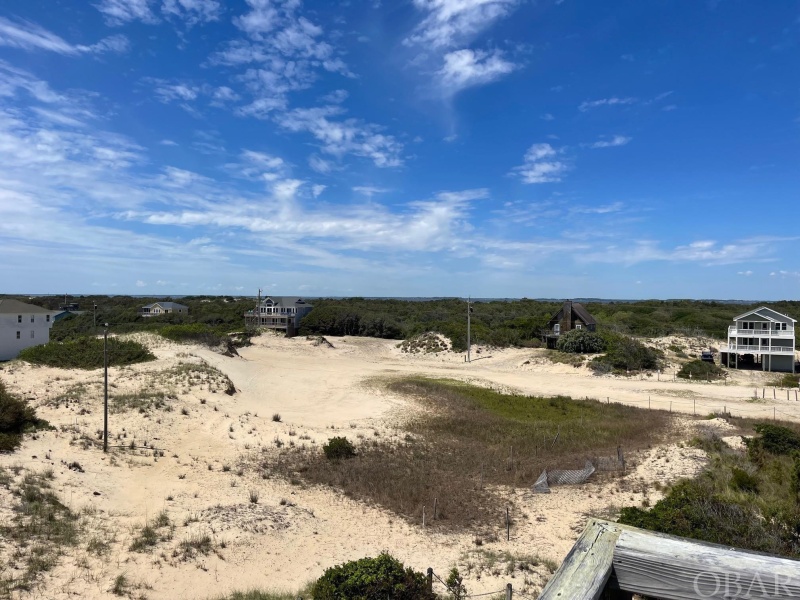 Corolla, North Carolina 27927, 5 Bedrooms Bedrooms, ,4 BathroomsBathrooms,Single family - detached,For sale,Sandpiper Road,119214