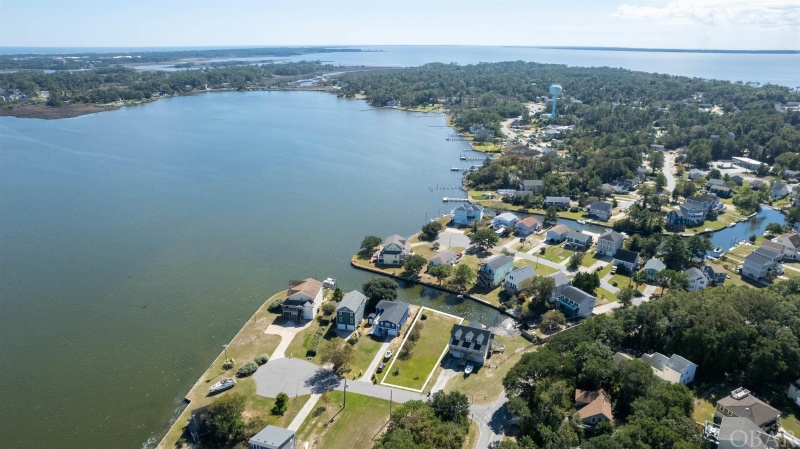 Kill Devil Hills, North Carolina 27948, ,Residential,For sale,Queen Court,120596