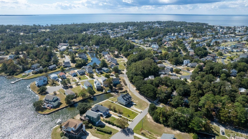 Kill Devil Hills, North Carolina 27948, ,Residential,For sale,Queen Court,120596