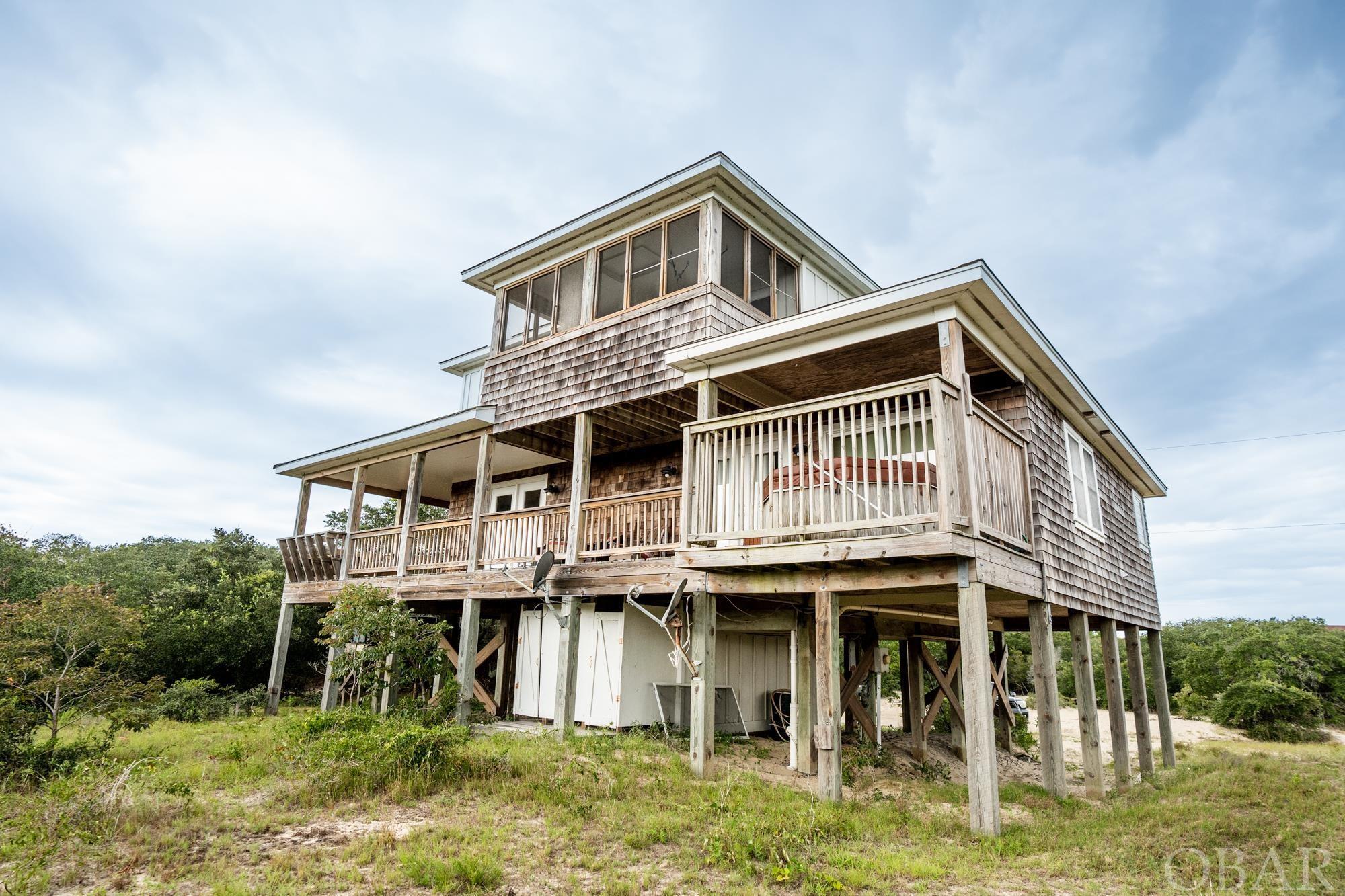 Corolla, North Carolina 27927, 4 Bedrooms Bedrooms, ,3 BathroomsBathrooms,Single family - detached,For sale,Robin Lane,120111