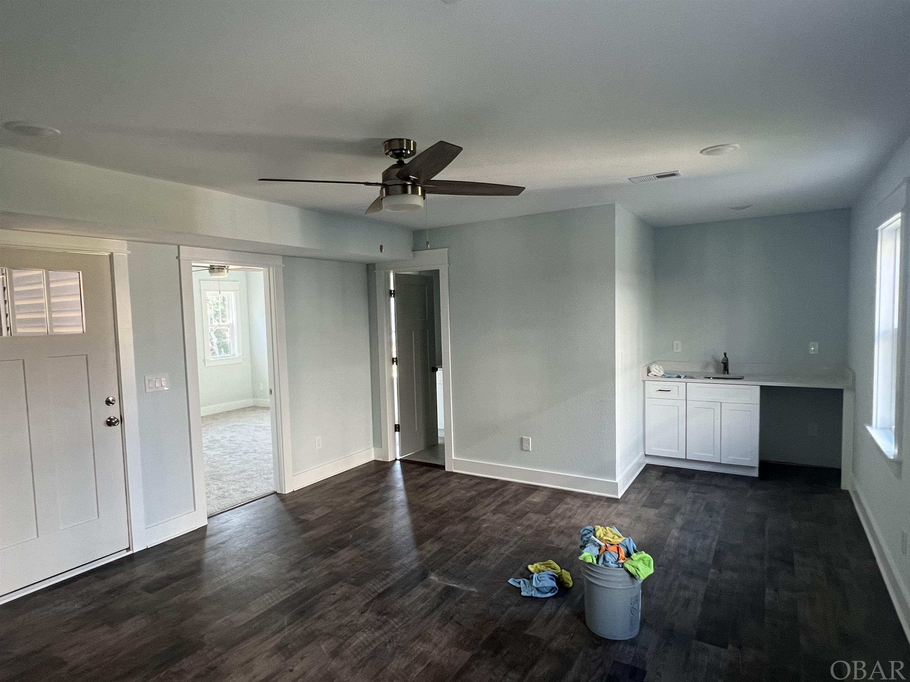 Kill Devil Hills, North Carolina 27948, 3 Bedrooms Bedrooms, ,3 BathroomsBathrooms,Single family - detached,For sale,Eden Street,120422