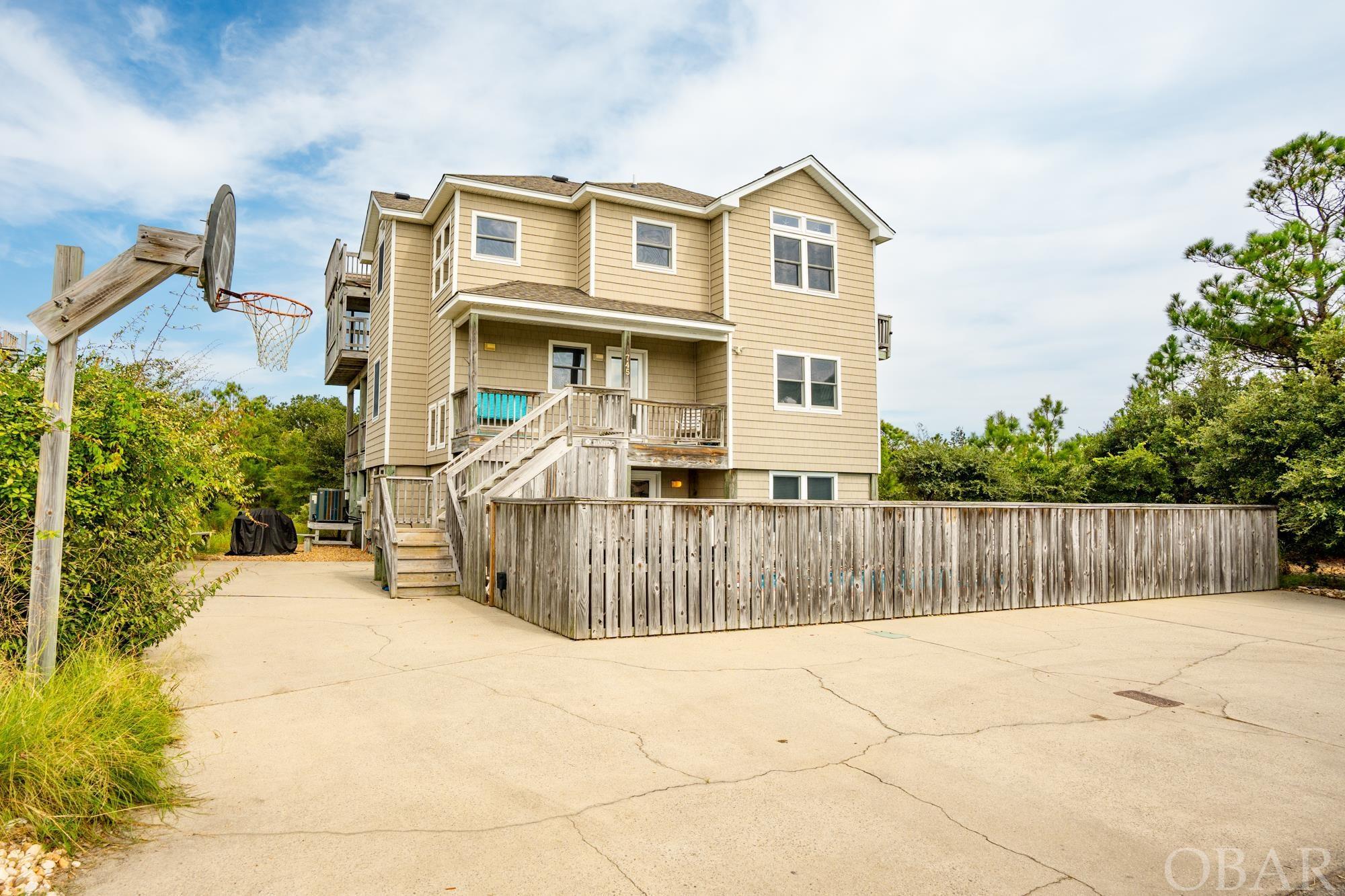 Corolla, North Carolina 27927, 6 Bedrooms Bedrooms, ,4 BathroomsBathrooms,Single family - detached,For sale,Starfish Court,120402