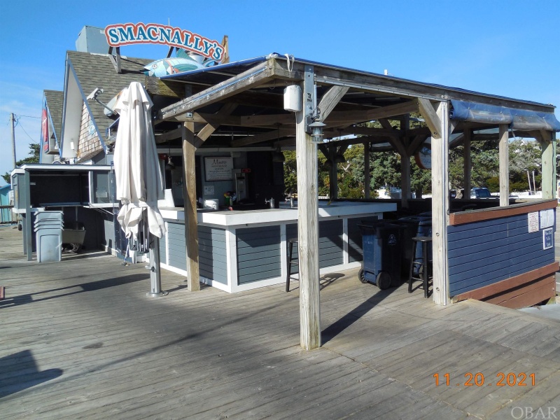 Ocracoke, North Carolina 27960, ,Hotel / motel,For sale,Irvin Garrish Highway,116868